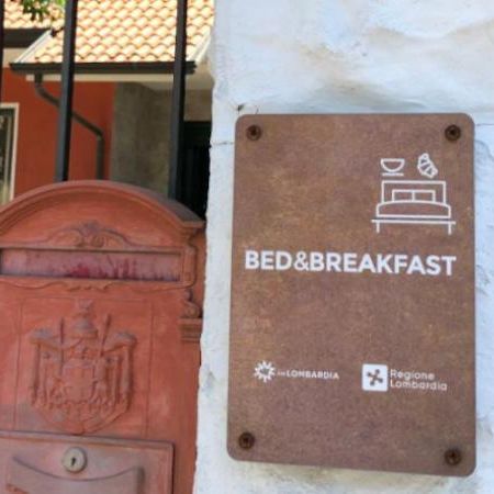 B&B Via Roma Чезате Экстерьер фото