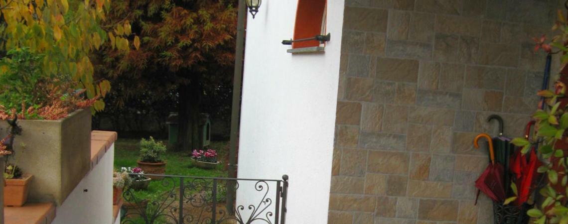 B&B Via Roma Чезате Экстерьер фото